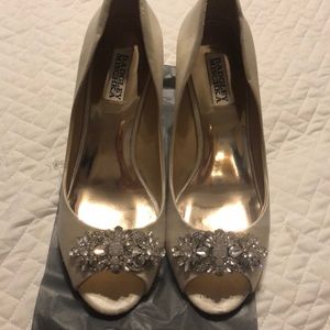 Badgley Mischka Satin sandal silver Brioche